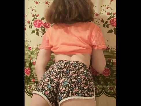 ❤️ Usana oluselula olunomtsalane lukhulula ibhulukhwe yakhe emfutshane kwikhamera ️ kumanyala xh.eviewporn-com.ru ❤