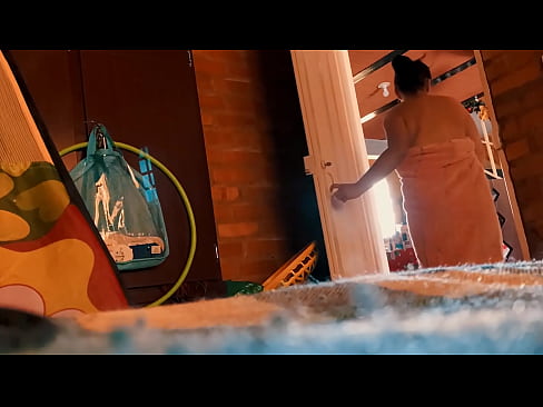 ❤️ Umalume uyandilandela sayongena kwi shower, uyandigezela ndisahlamba. ️  kumanyala xh.eviewporn-com.ru ❤